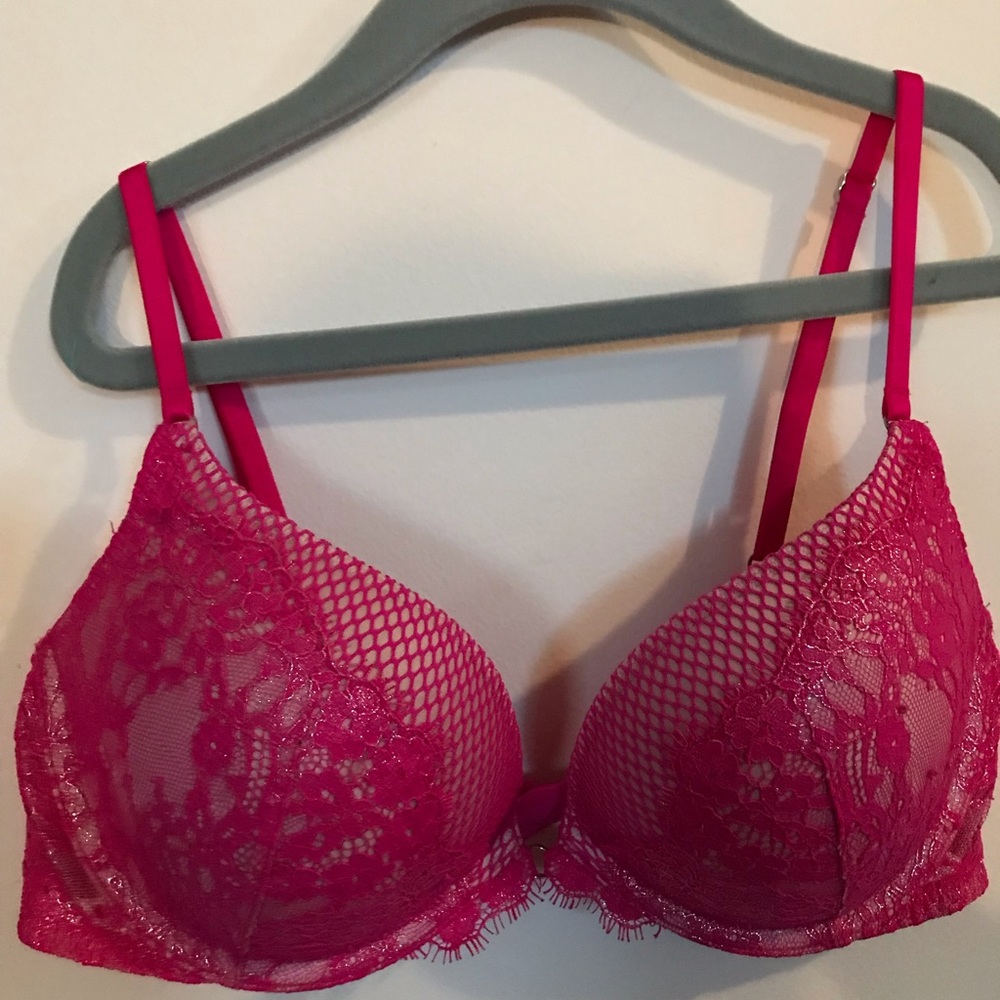 Victoria’s Secret Very Sexy Push Up 36B